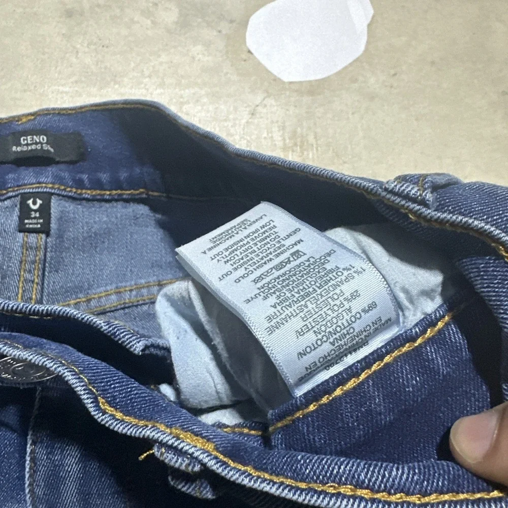 True Religion Geno Blue Denim Jeans Relaxed Slim Light Wash Men's SZ 34x32
